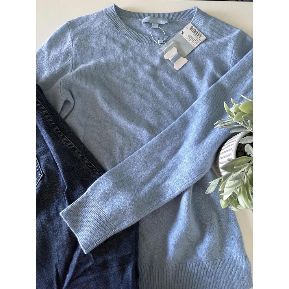 NWT Antonio Melani Cashmere Women’s Sweater Size Small